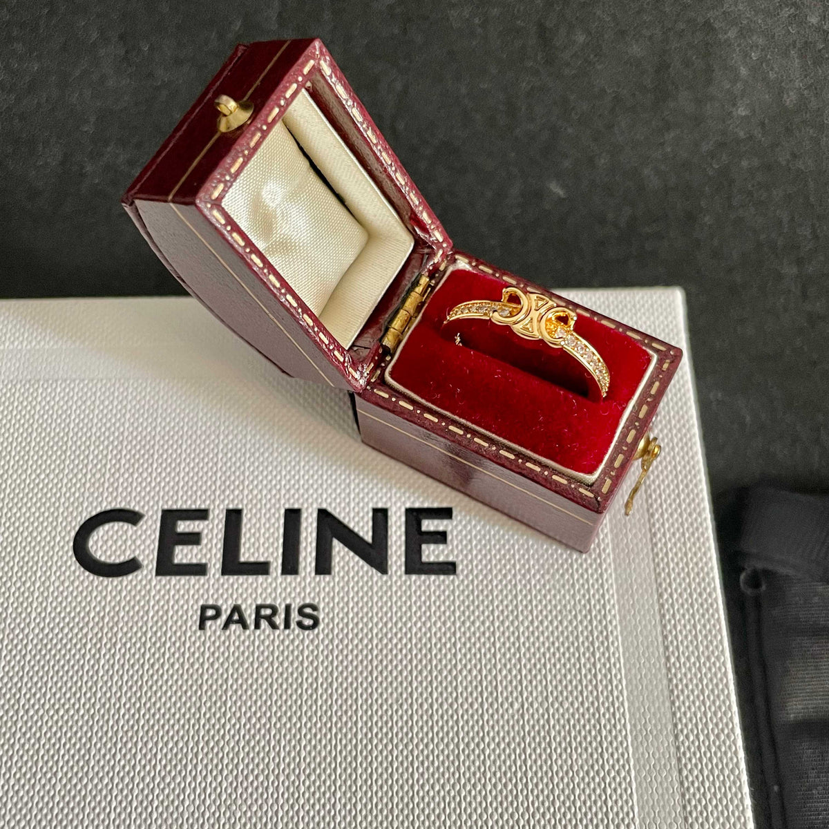 CELINE Ring