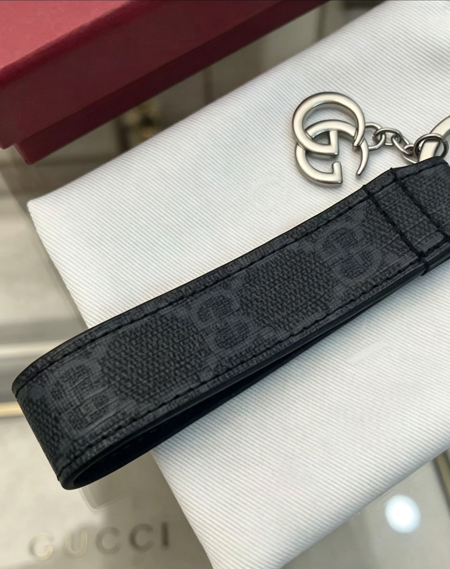 Gucci Vintage Double G Pendant