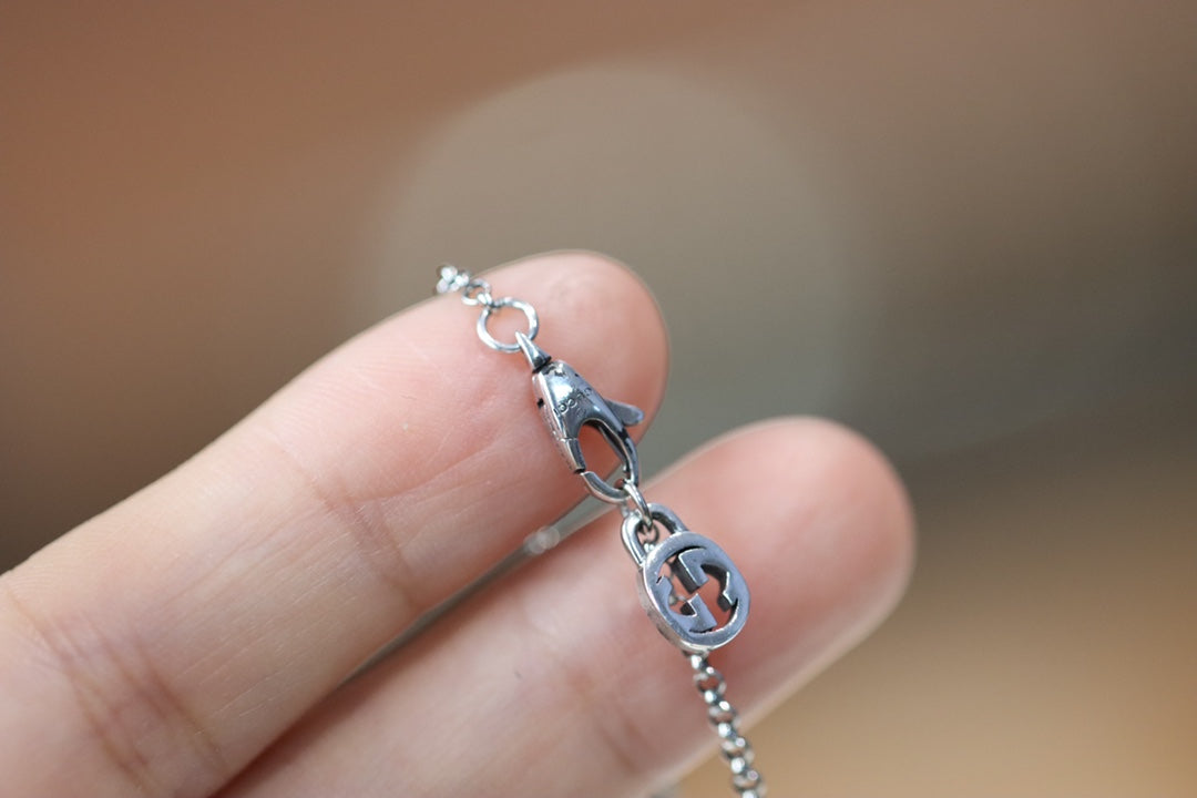 Gucci Vintage Double G Necklace