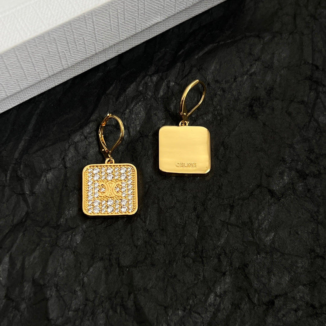 CELINE Earrings