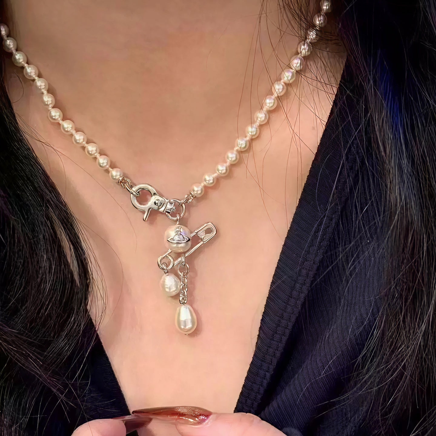 Pin-Style Necklace