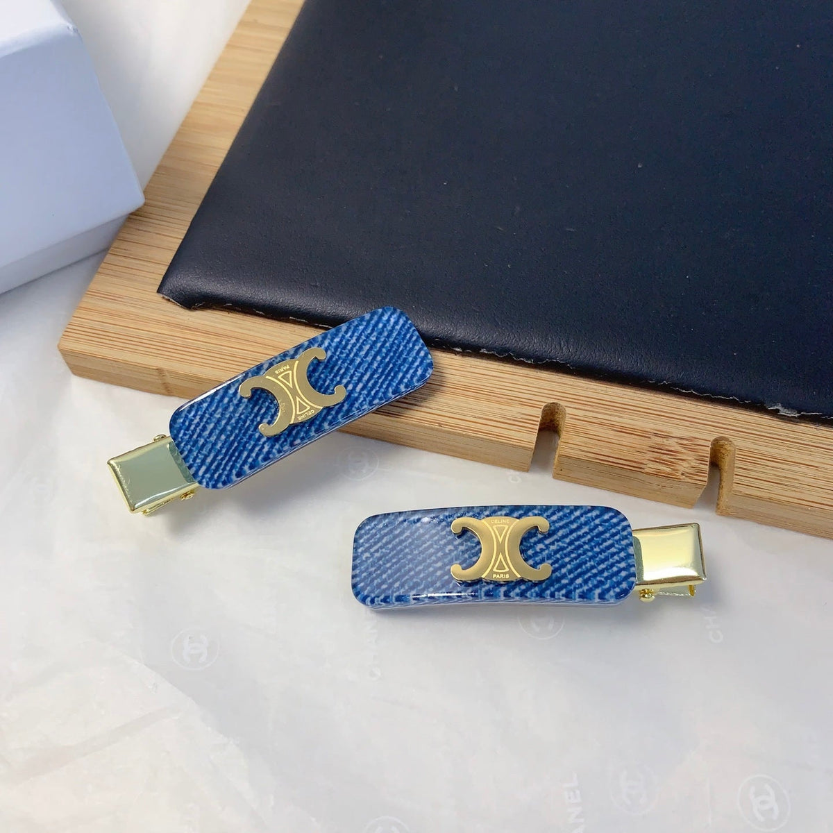 CELINE Claw clip