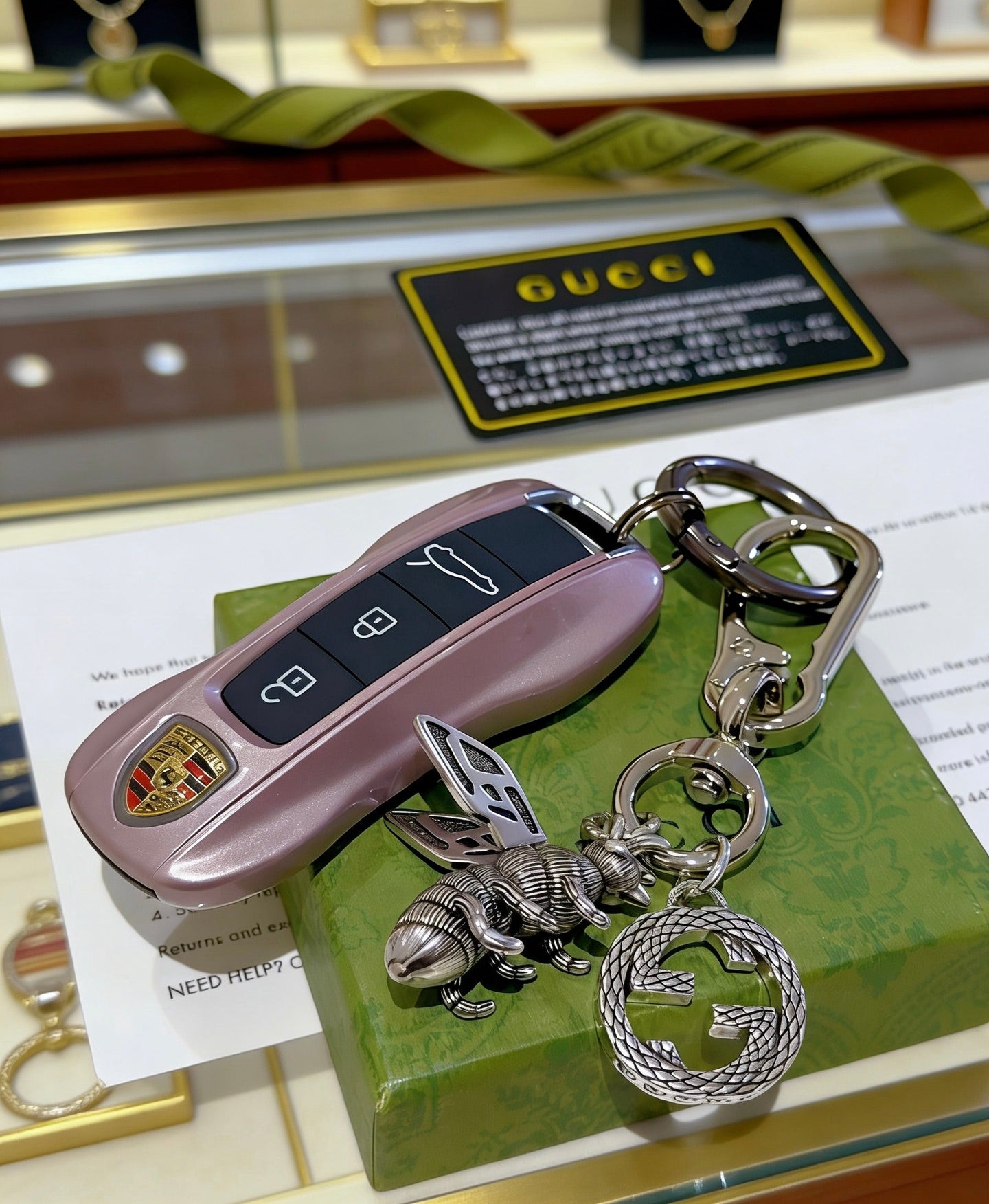 Gucci Vintage Double G Keychain