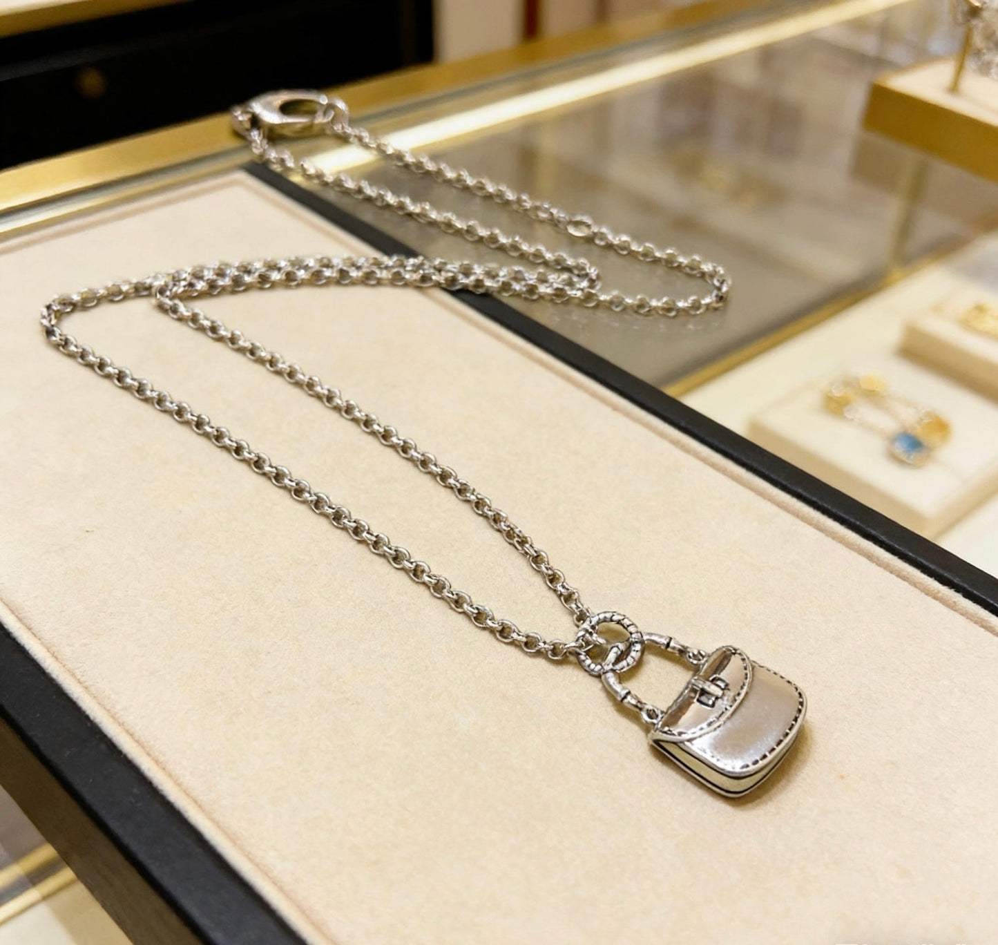 Gucci Vintage Double G Necklace