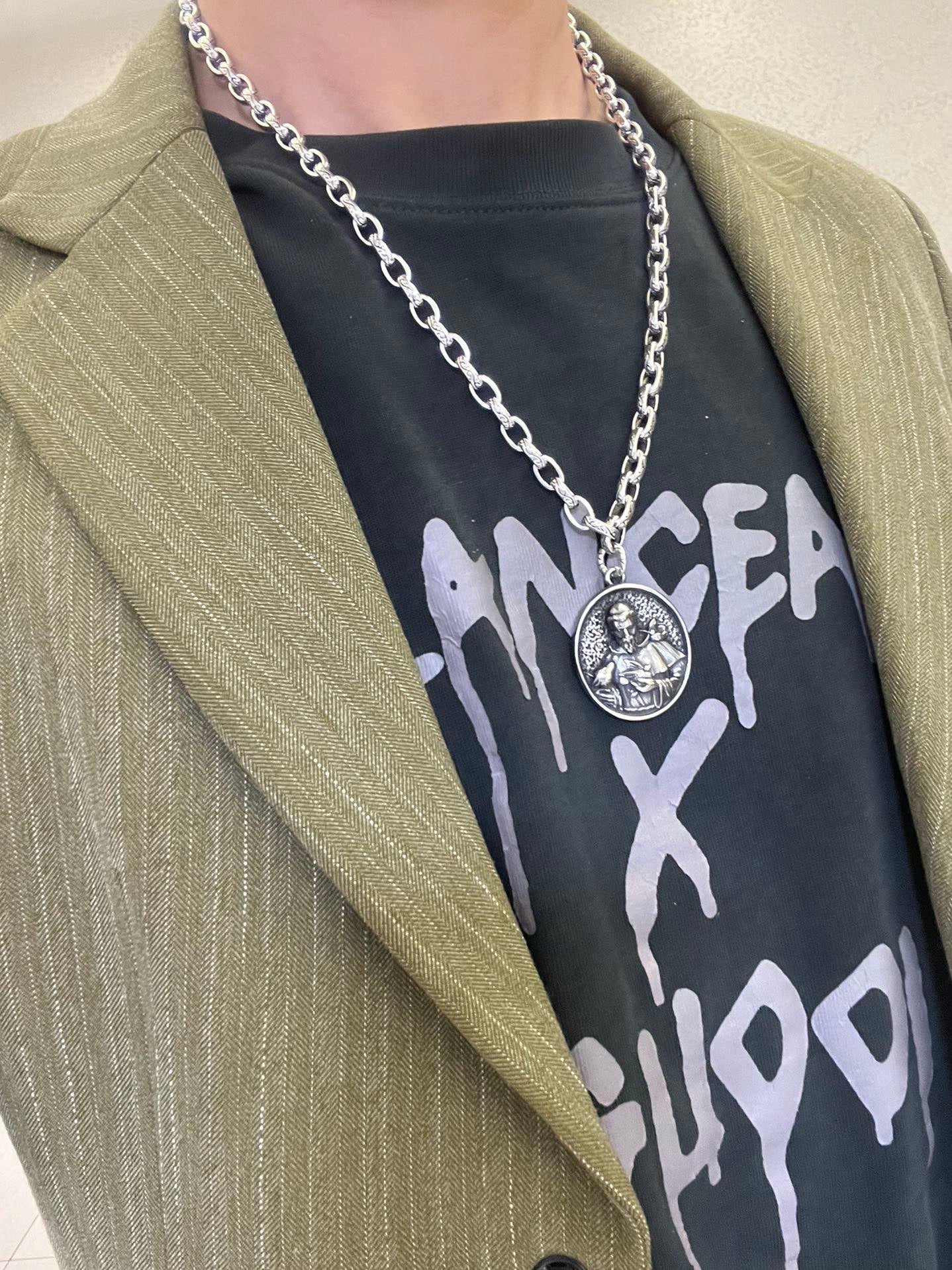 Gucci Vintage Double G Necklace