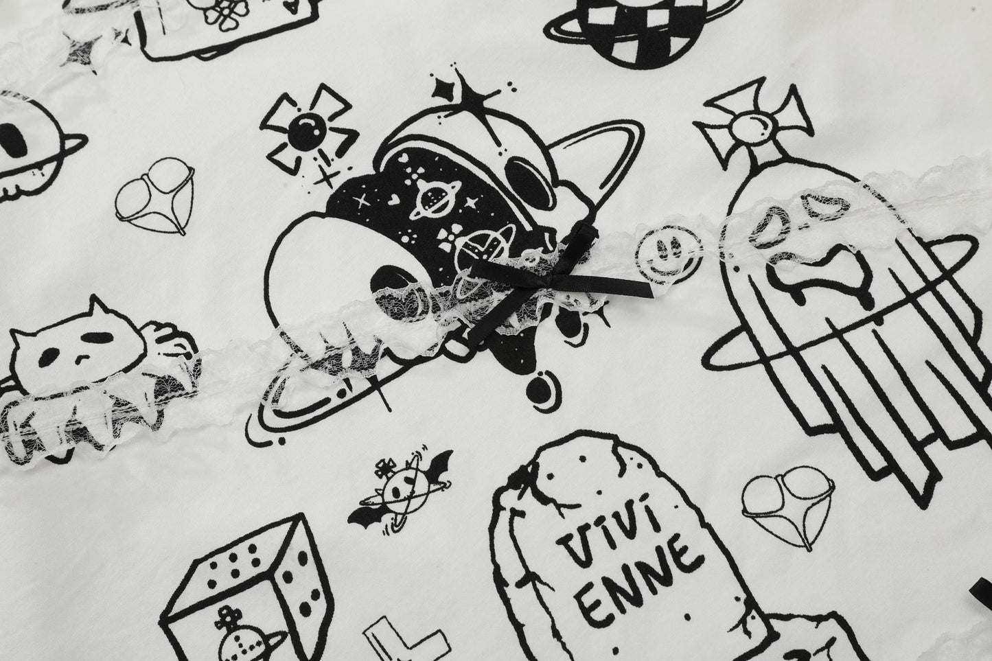 Graffiti-Style Casual Sweatshirt