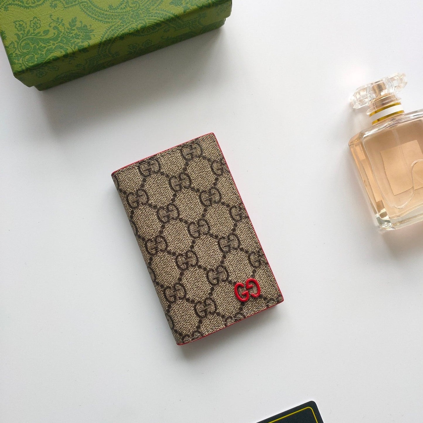 Gucci Double G Fashion Accessory