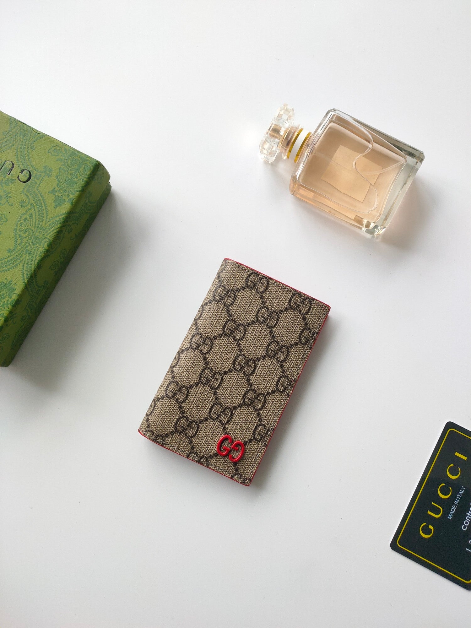 Gucci Double G Fashion Accessory