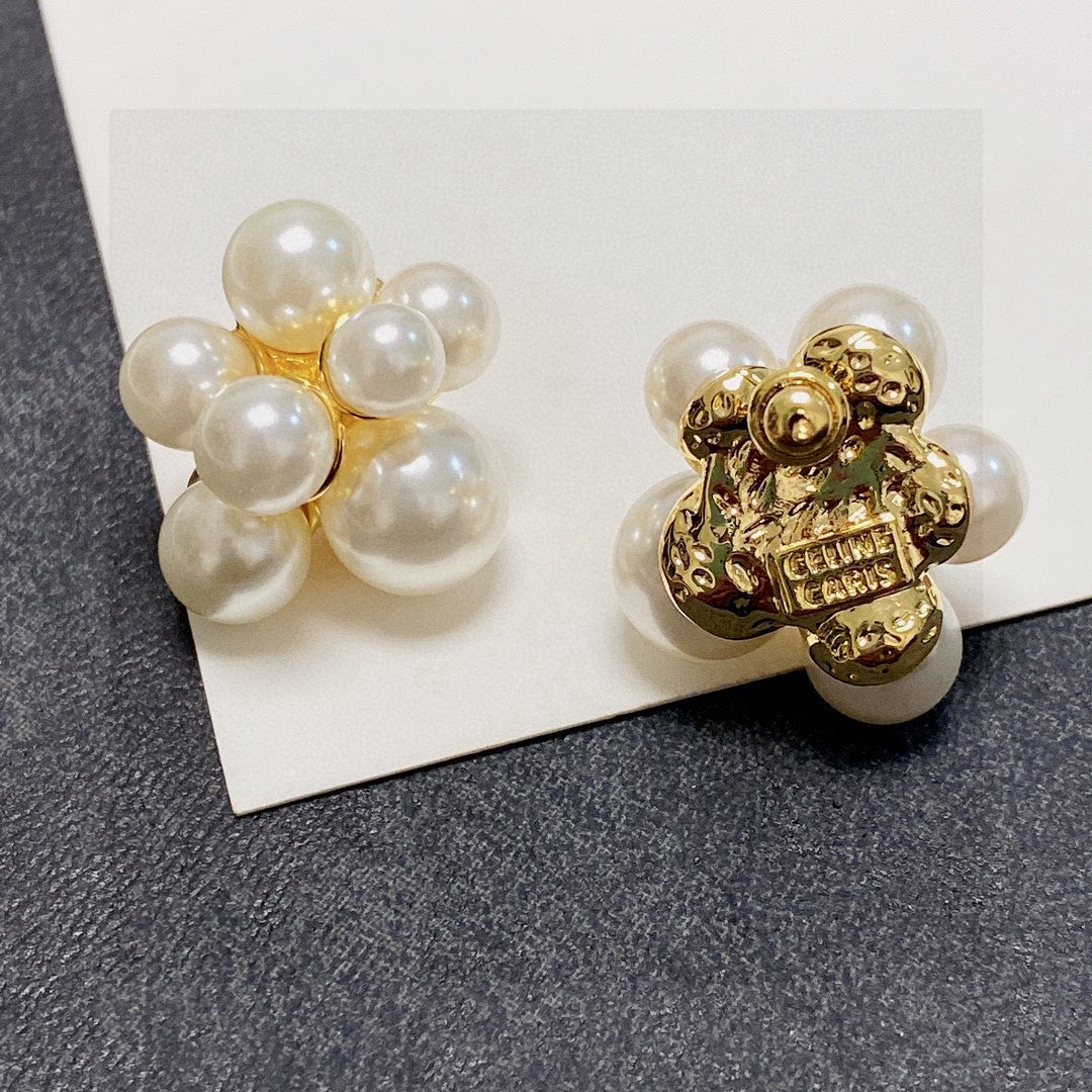 CELINE Pearl Earrings