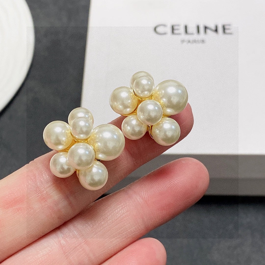CELINE Pearl Earrings
