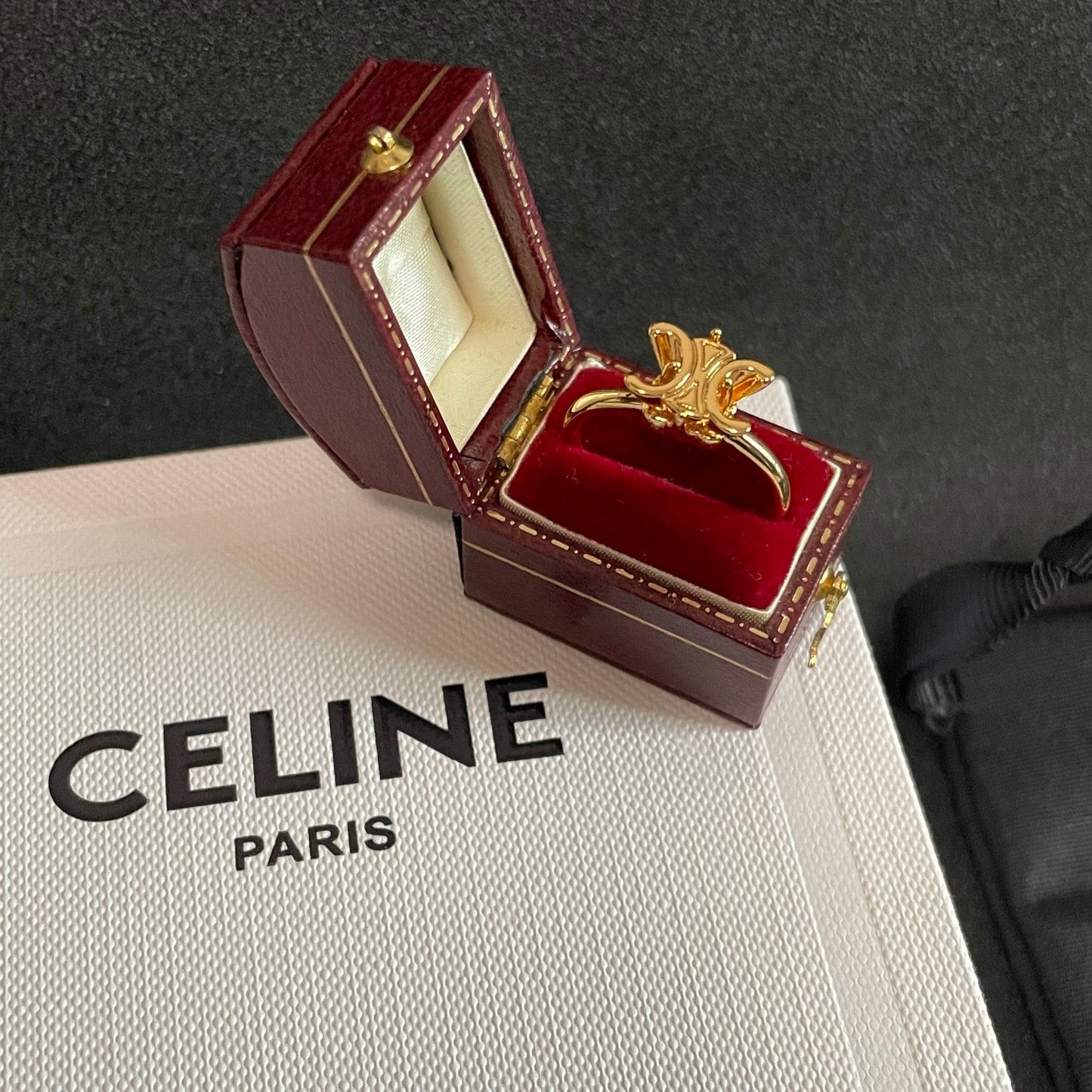 CELINE Ring