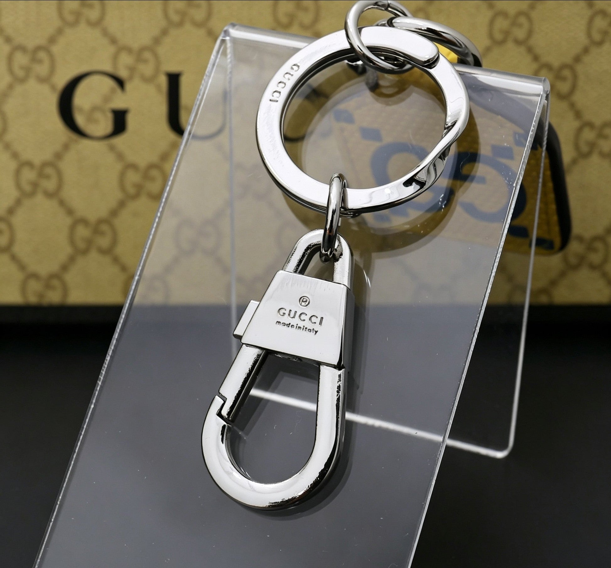 Gucci Leather Vintage Keychain