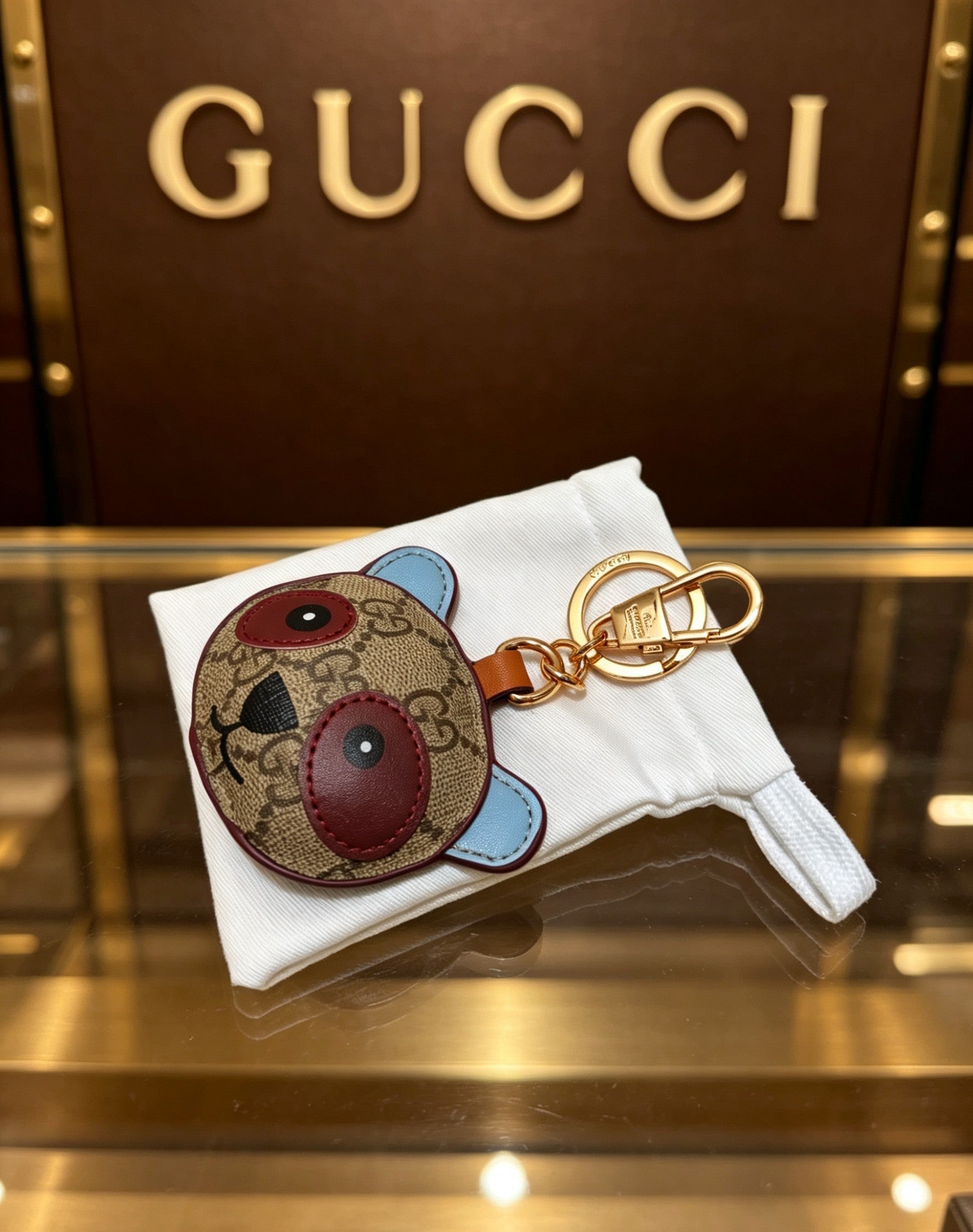 Gucci Leather Vintage Keychain