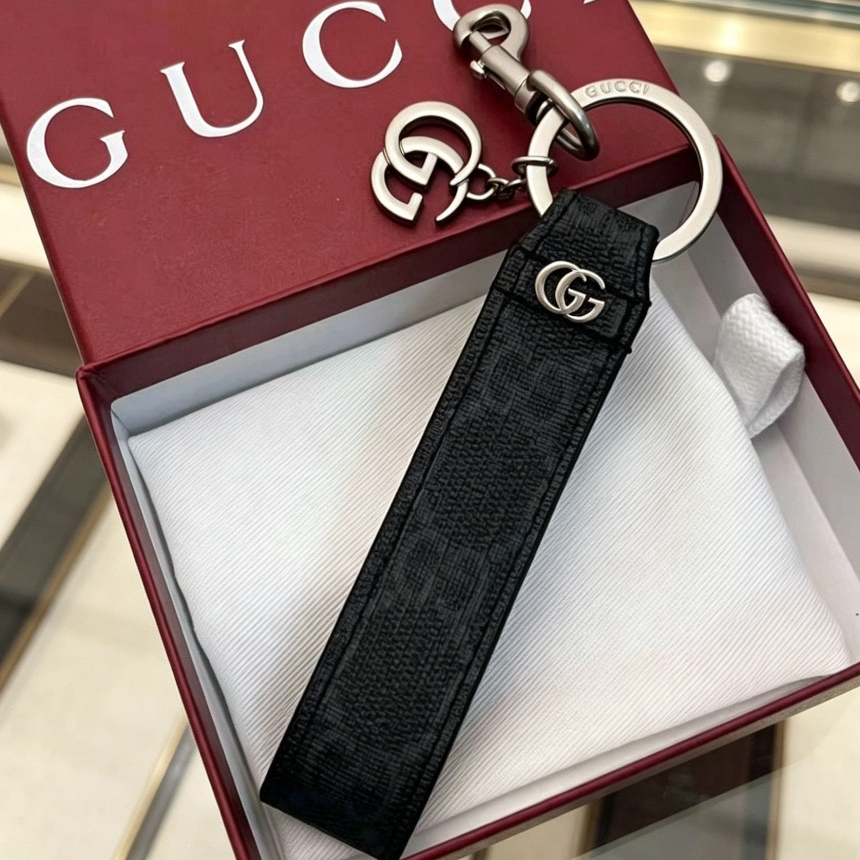 Gucci Vintage Double G Pendant