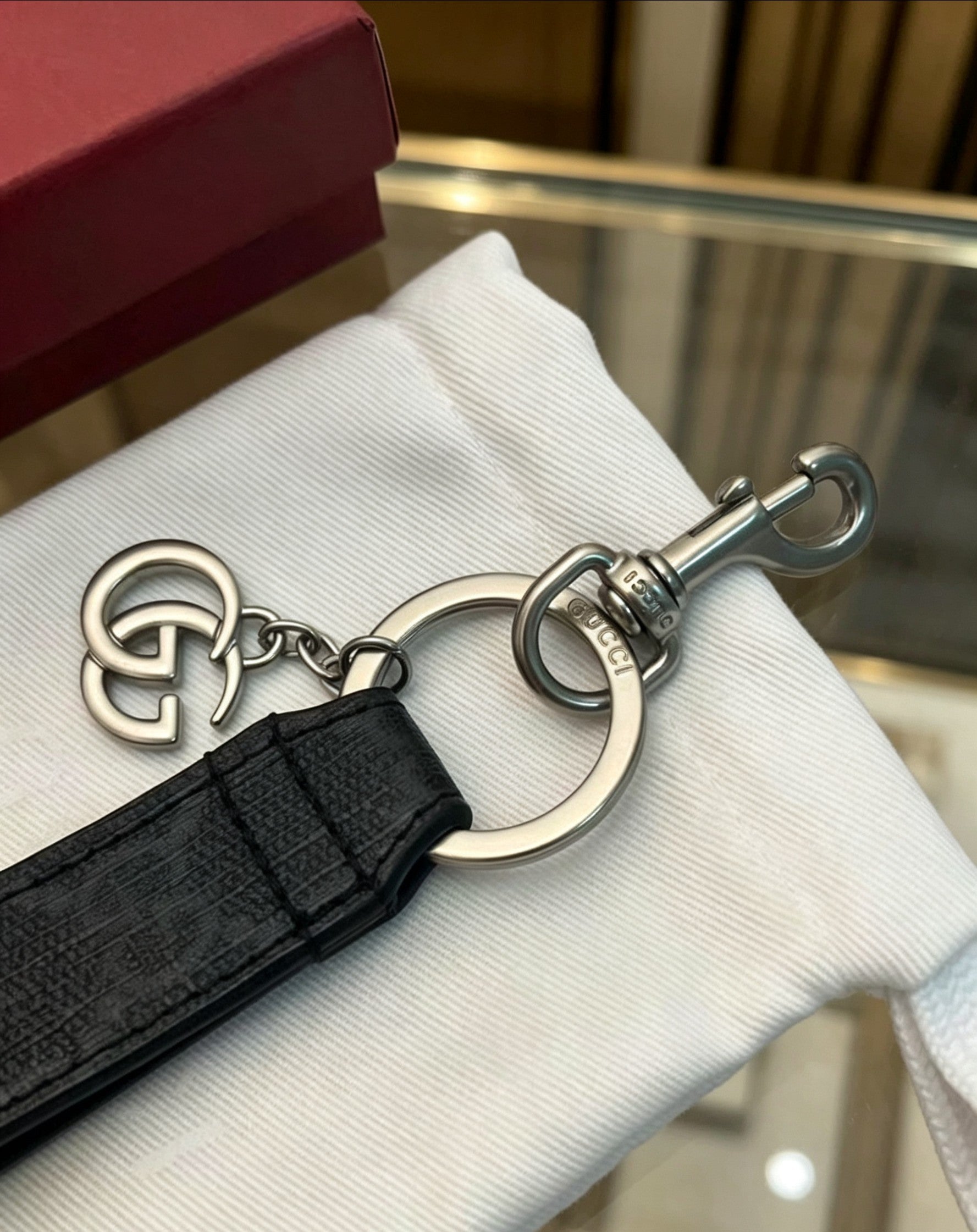 Gucci Vintage Double G Pendant