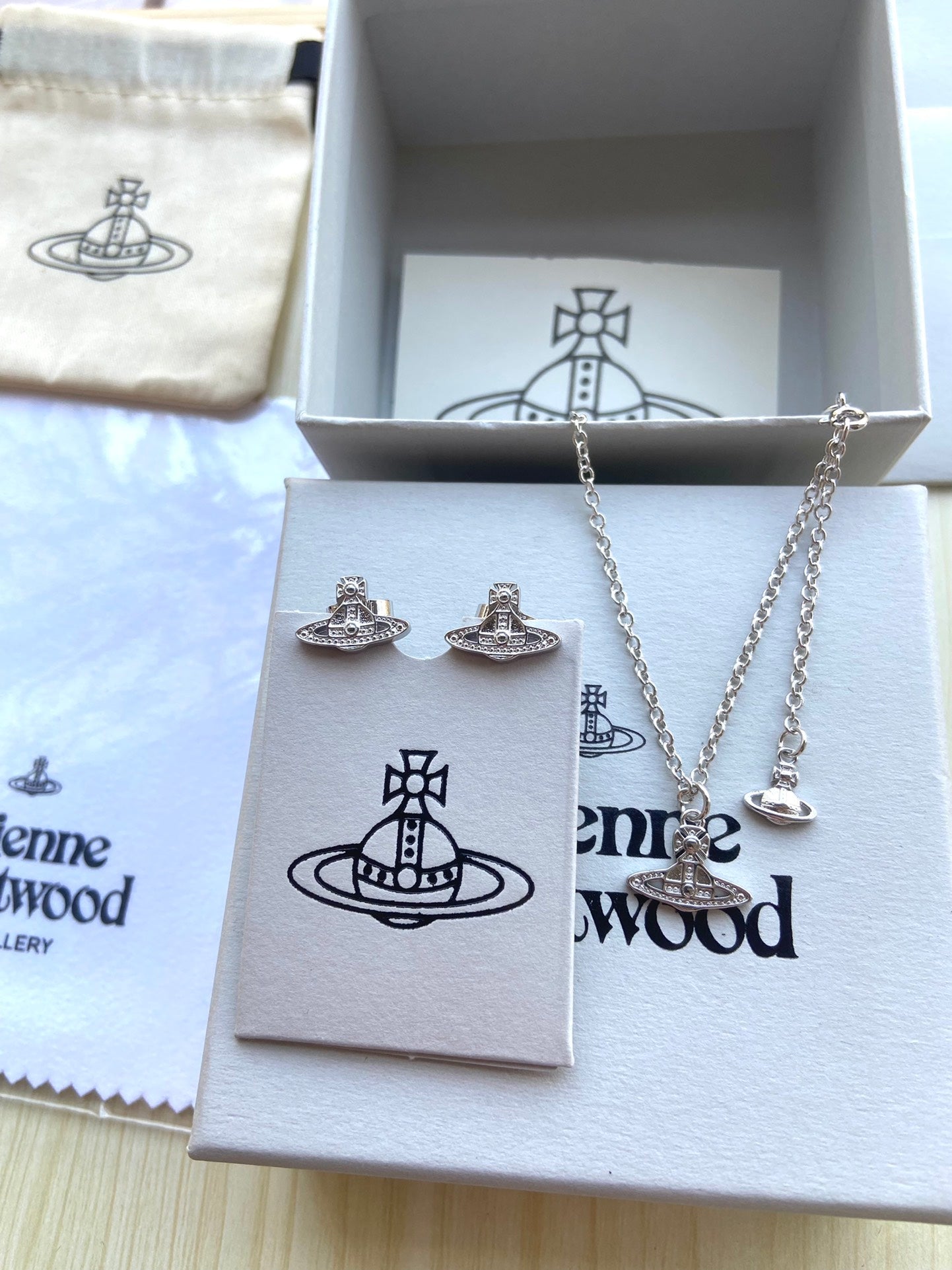 Planet Clavicle Necklace