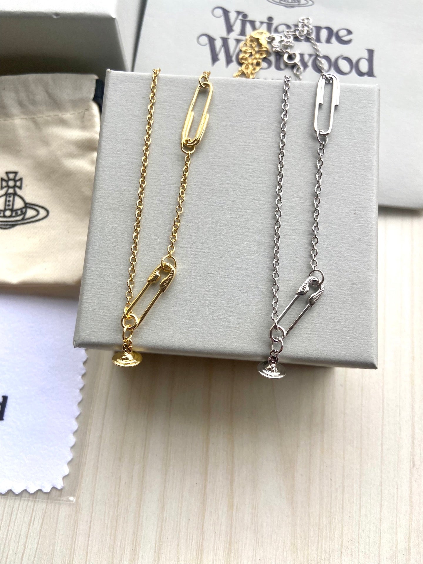 Minimalist Safety Pin Clavicle Chain