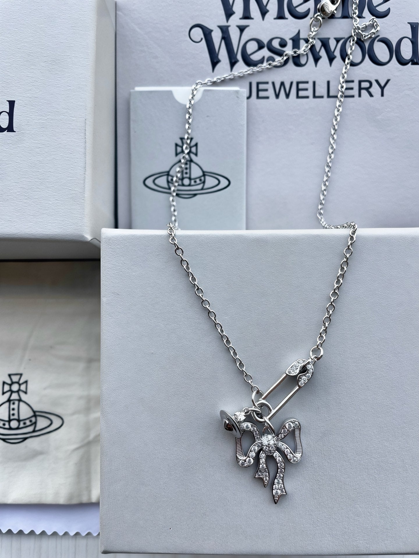 Rhinestone Safety Pin Clavicle Chain