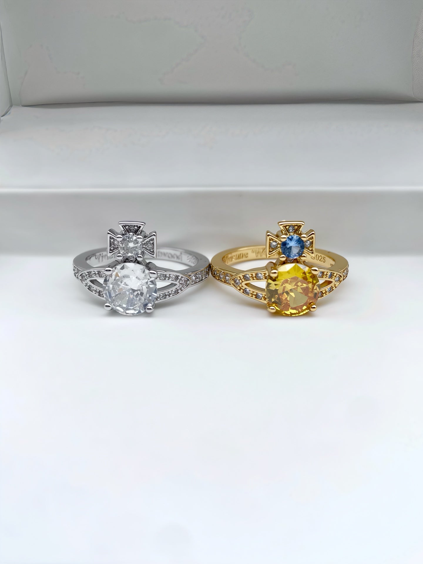 Rhinestone Planet Ring