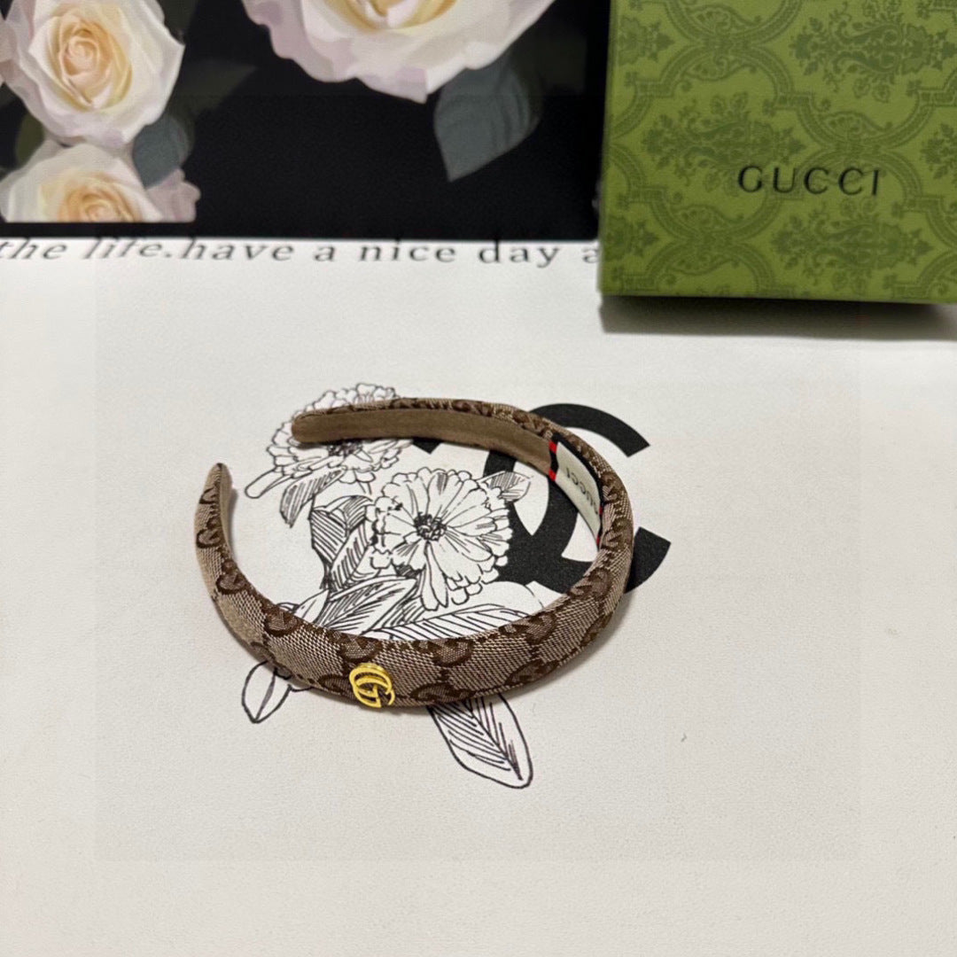 Gucci Fashion Accessory