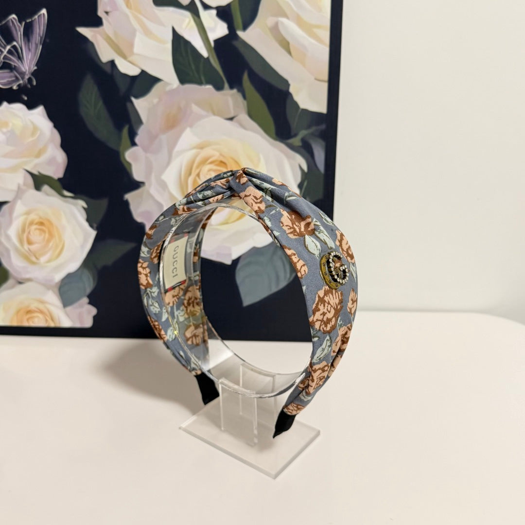 Gucci Fashion Accessory