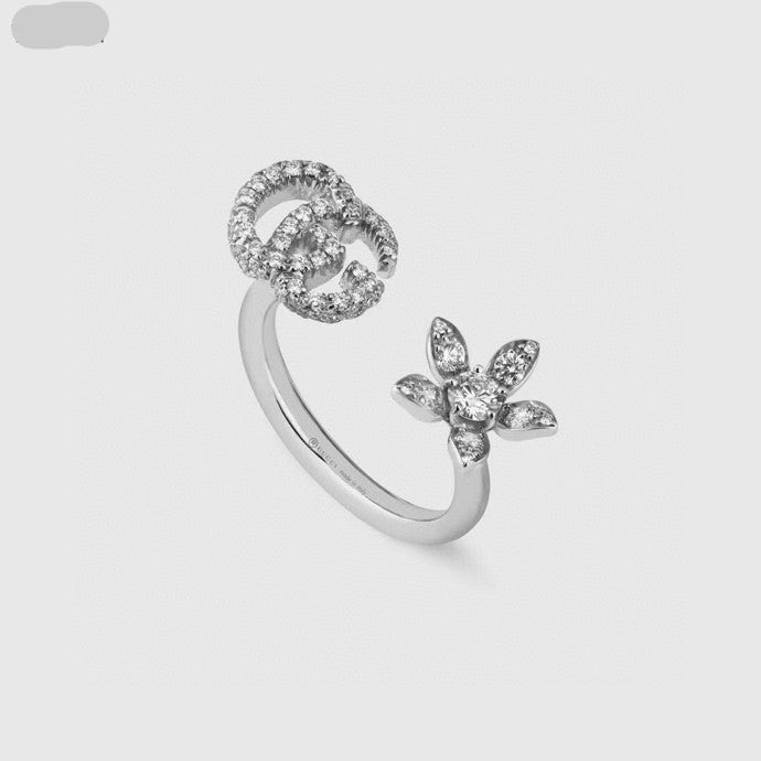 Gucci Crystal Double G Ring