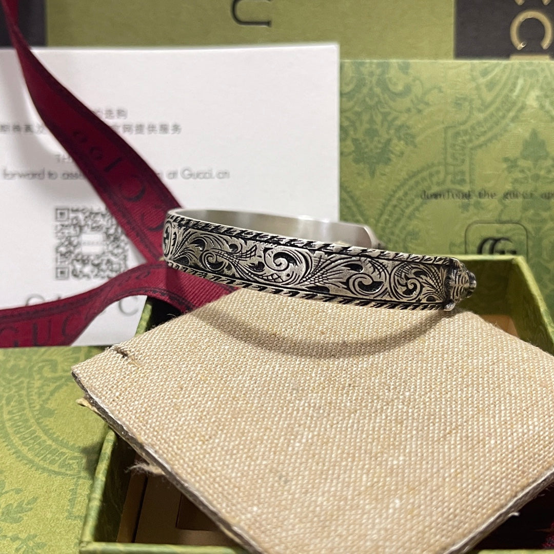 Gucci Tiger Bracelet