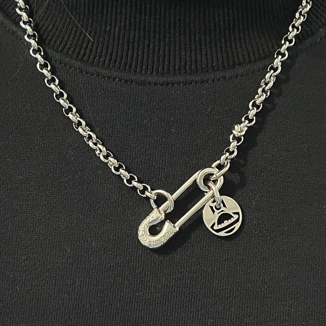 Minimalist Safety Pin Clavicle Necklace