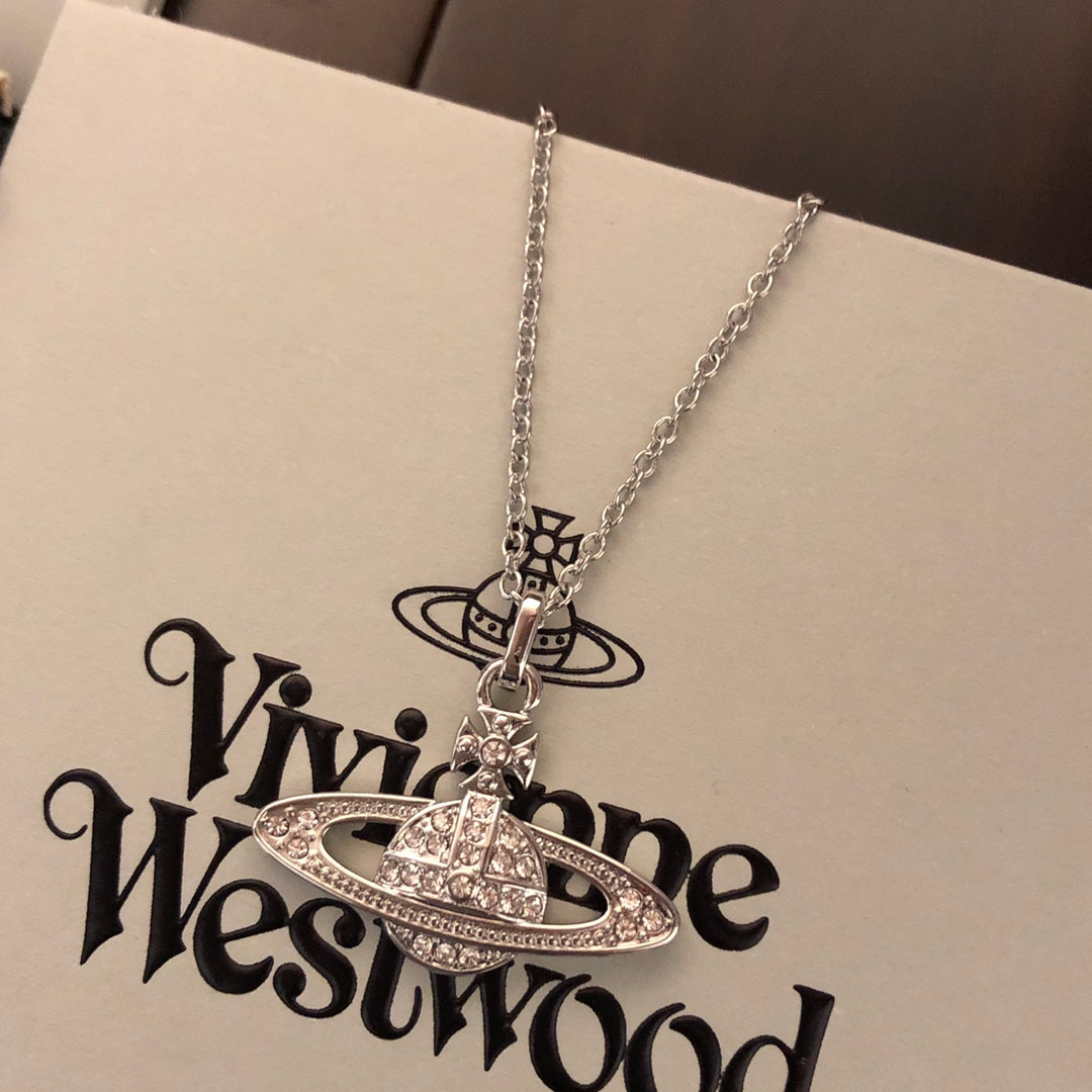 Sparkling Clavicle Necklace