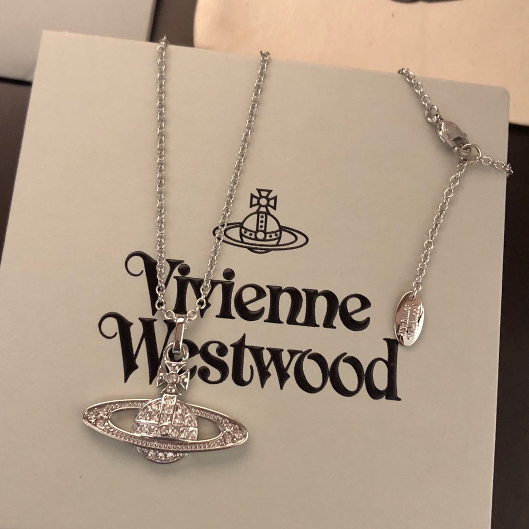 Sparkling Clavicle Necklace