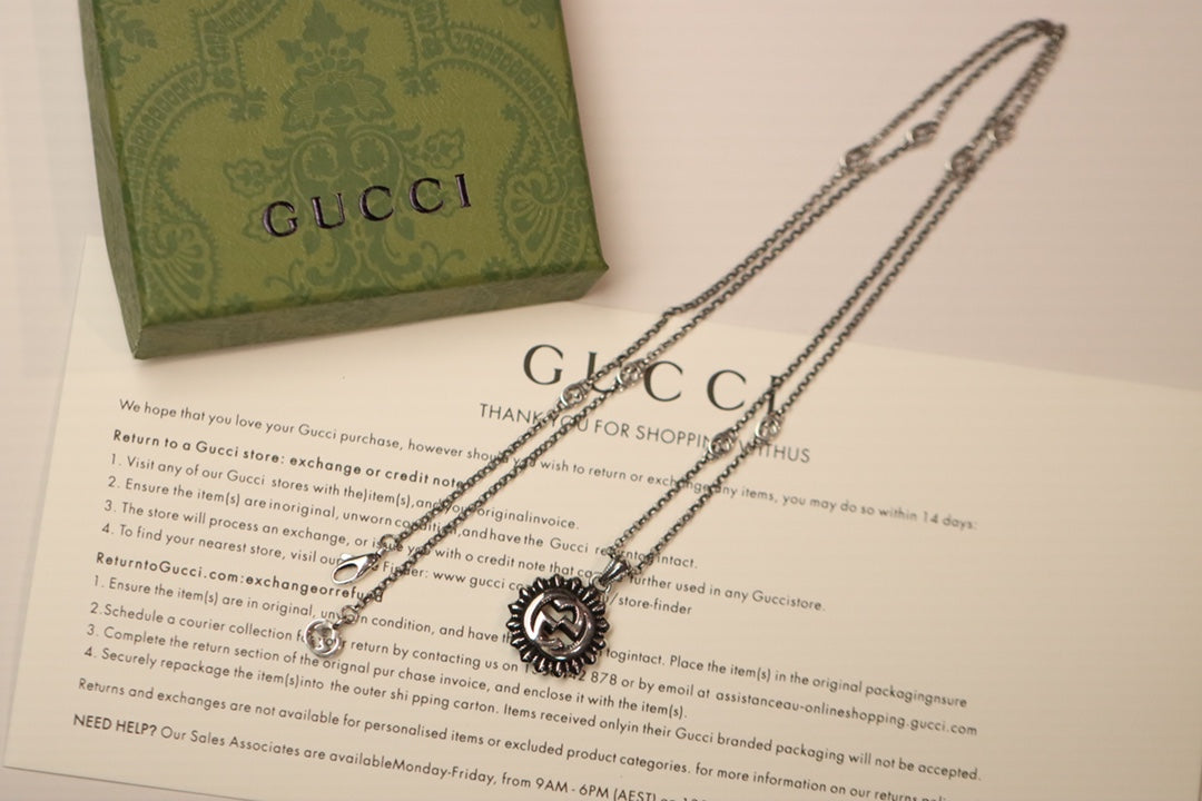 Gucci Vintage Double G Necklace