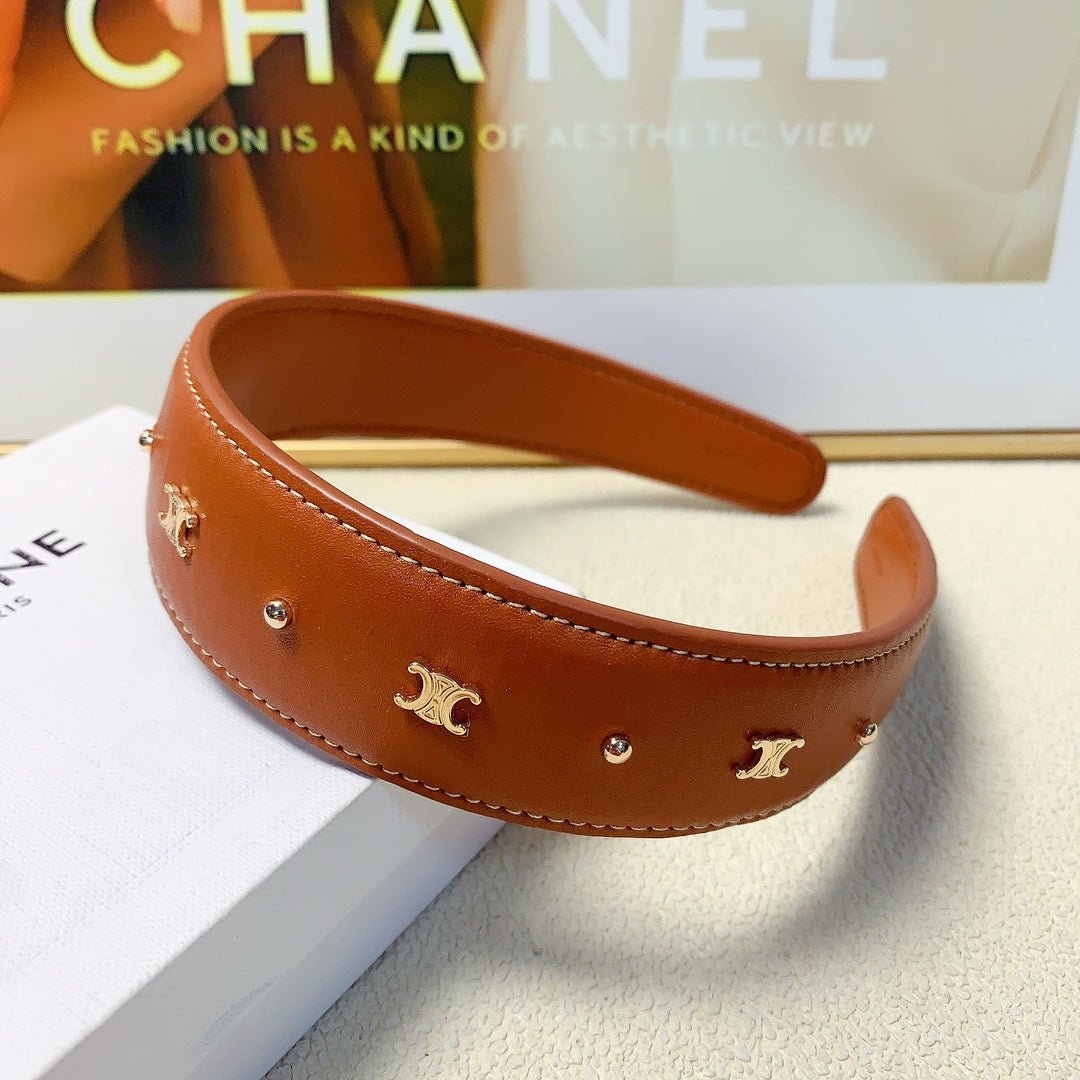 CELINE Triomphe Fashion Accessory