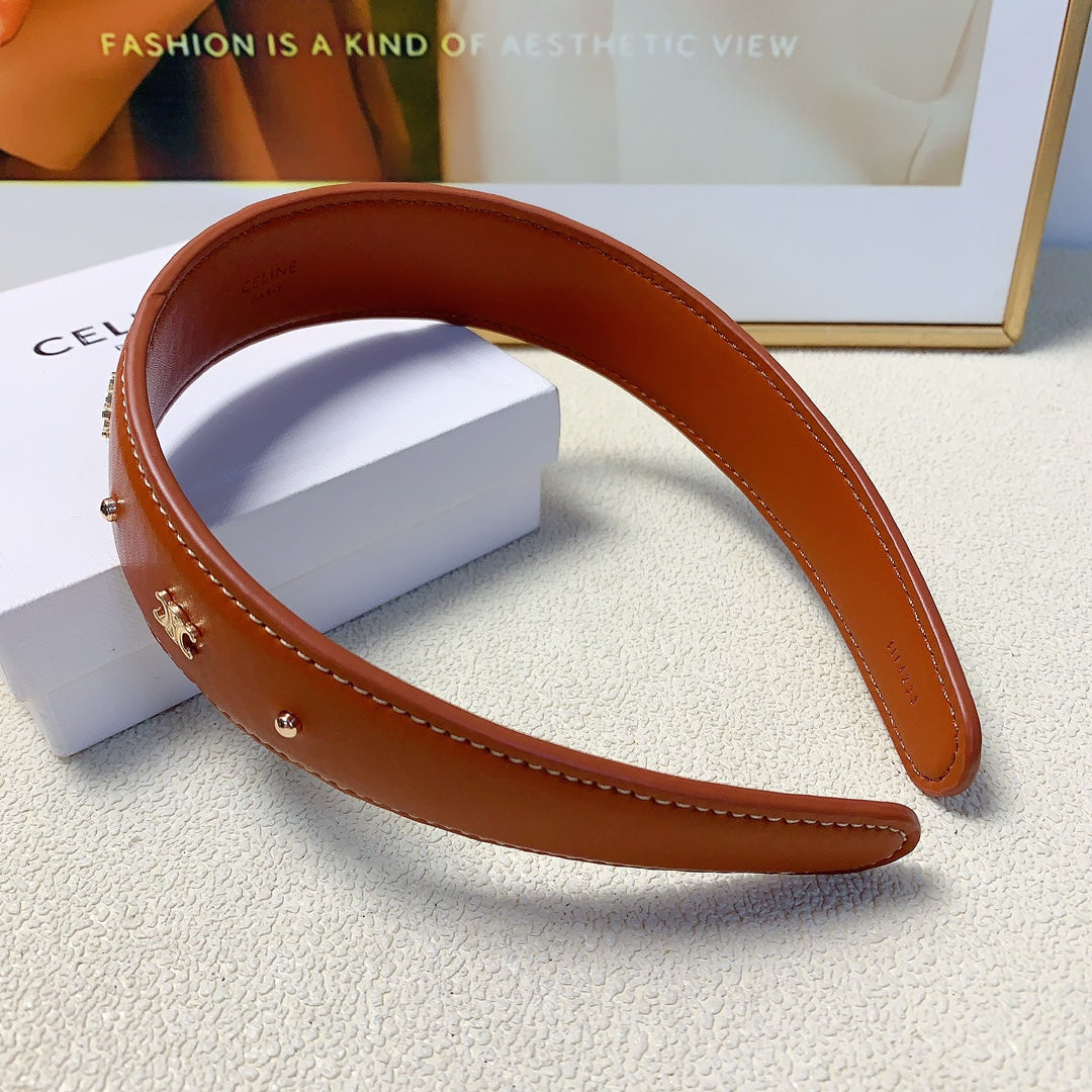 CELINE Triomphe Fashion Accessory