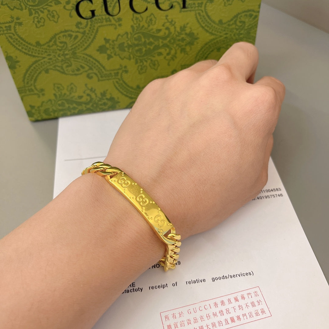 Gucci Double G Bracelet