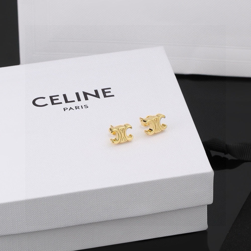 CELINE Pearl Earrings