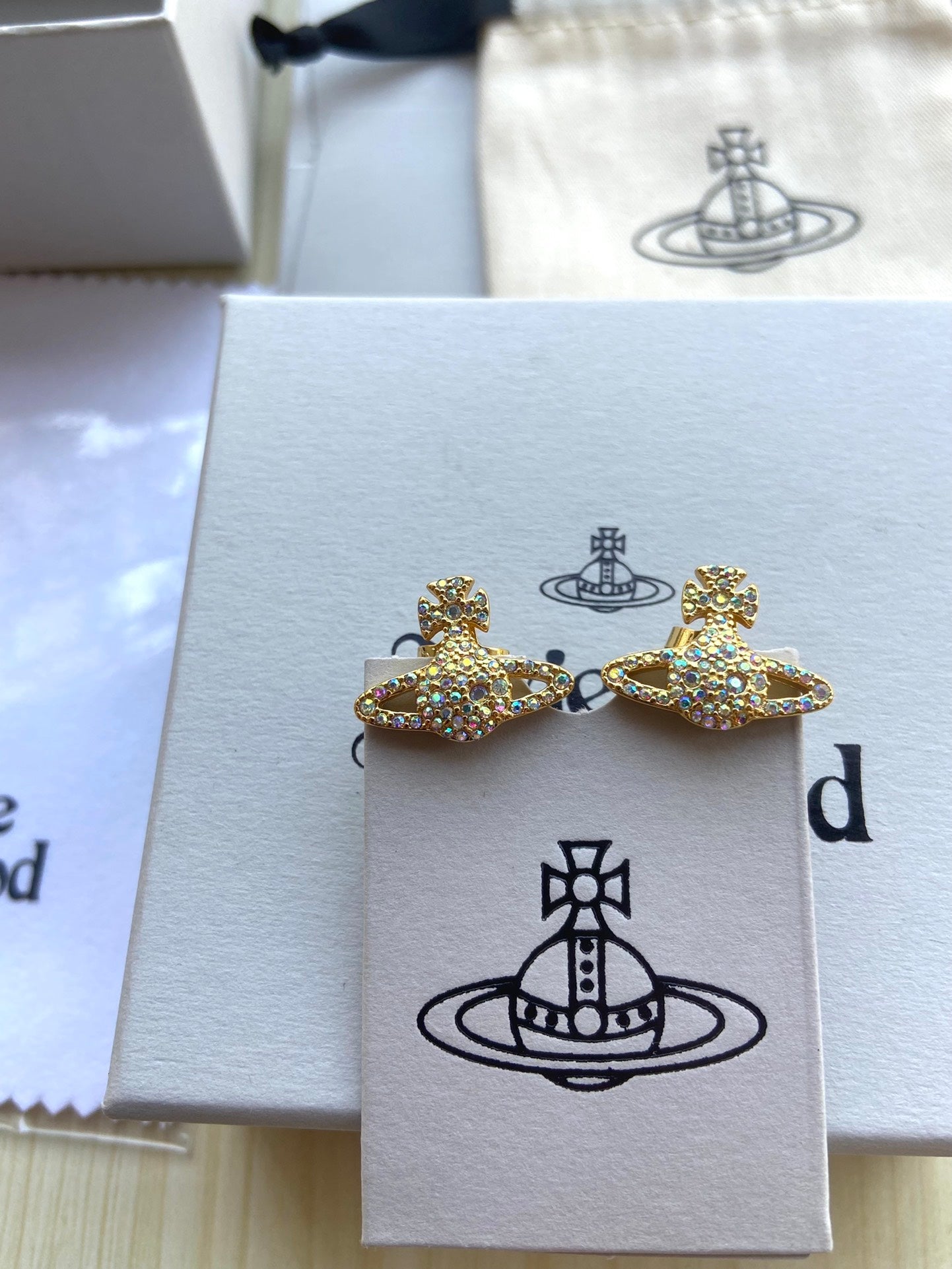 Full-Rhinestone Planet Stud Earrings