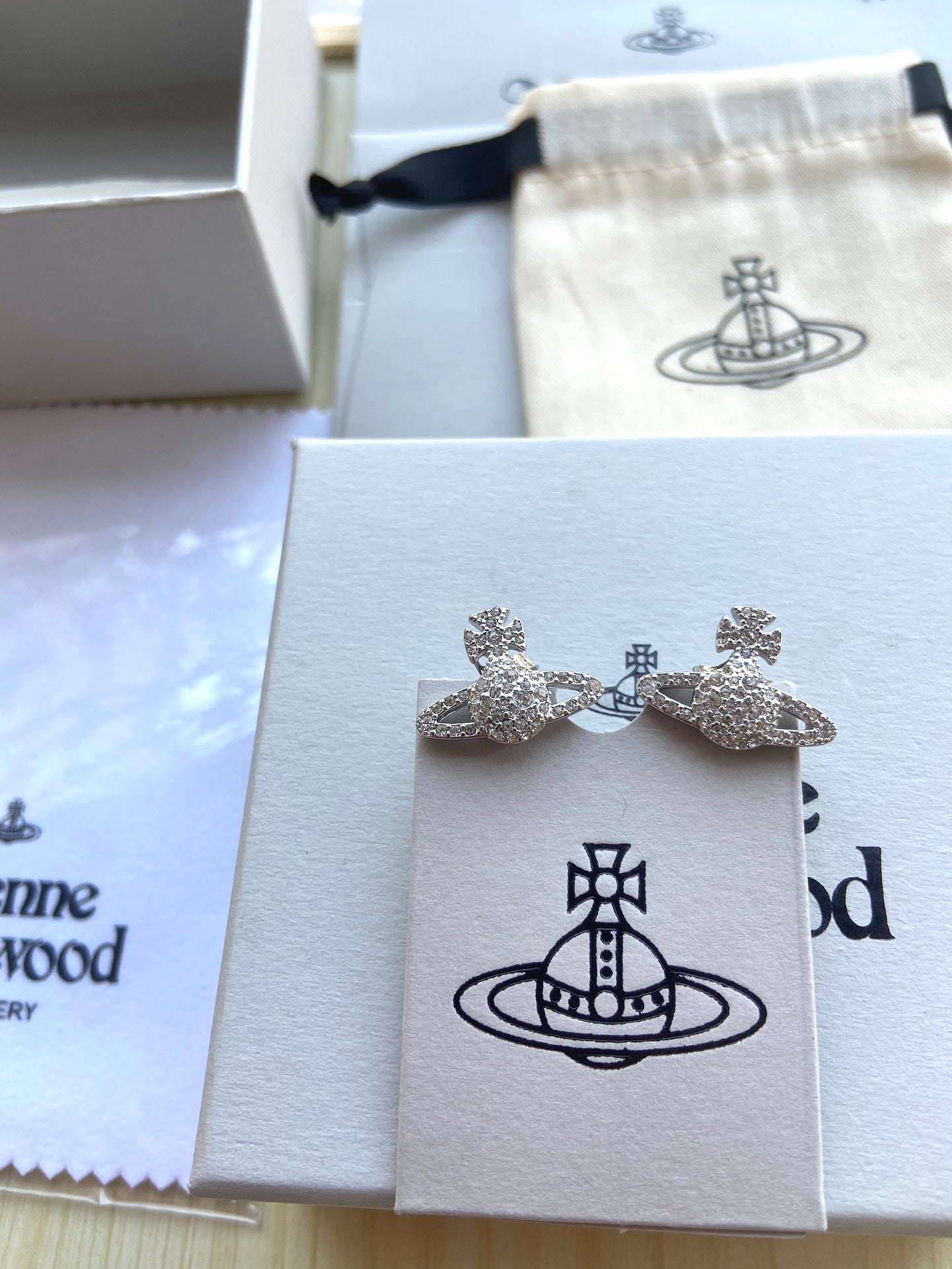 Full-Rhinestone Planet Stud Earrings