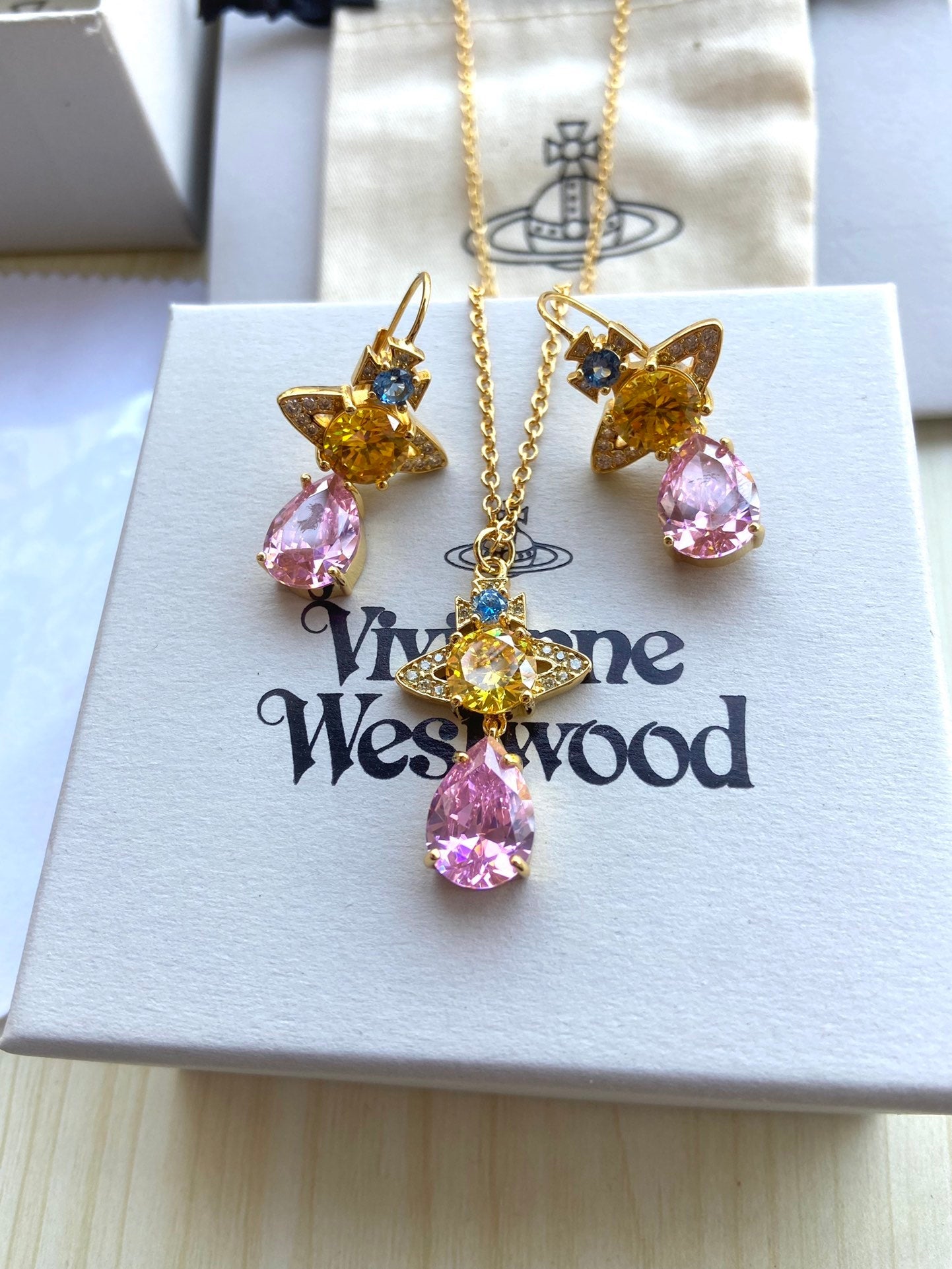 Rhinestone Necklace & Earring Set (2-Piece)