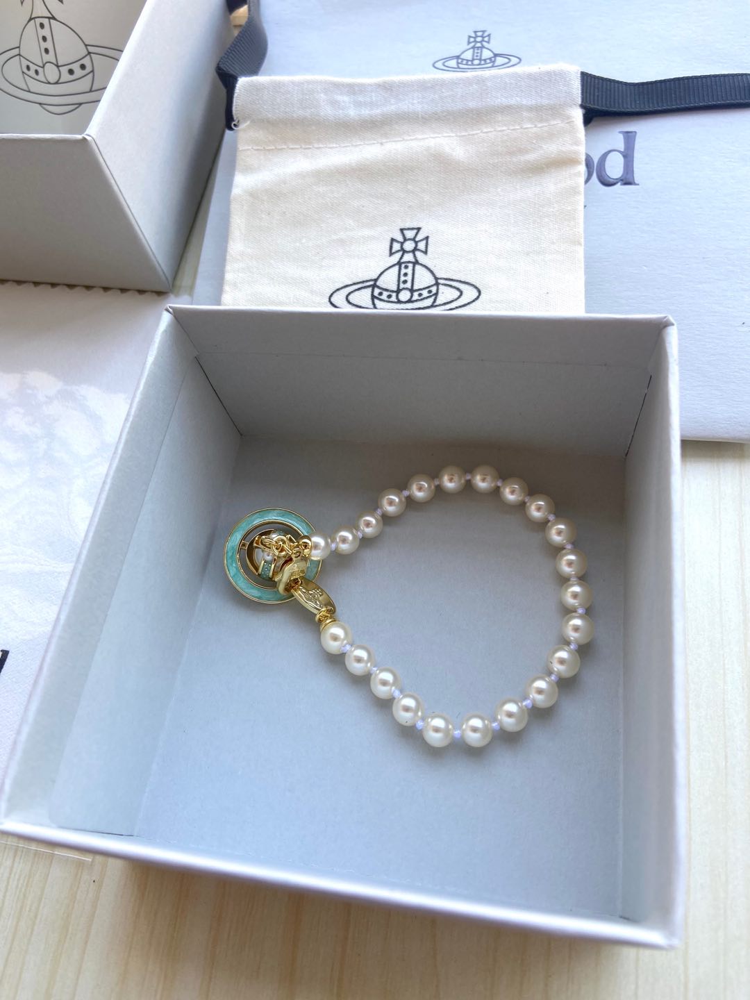 Pearl Planet Bracelet
