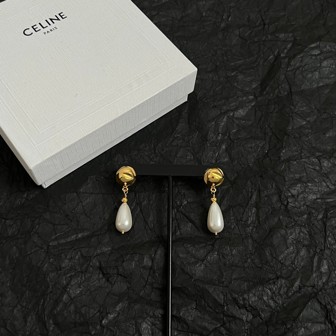 CELINE Earrings