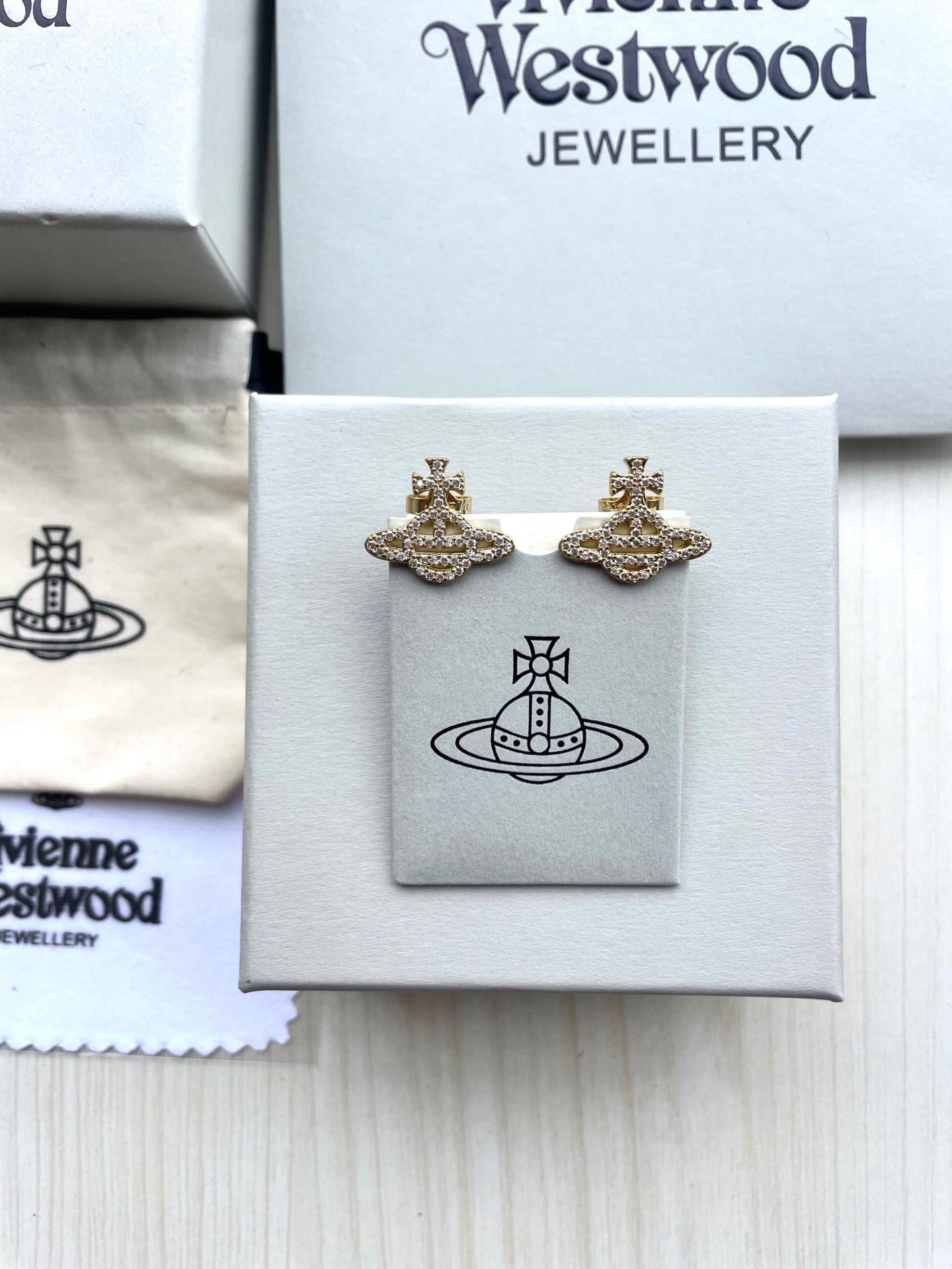 Saturn Stud Earrings (Full Rhinestone)