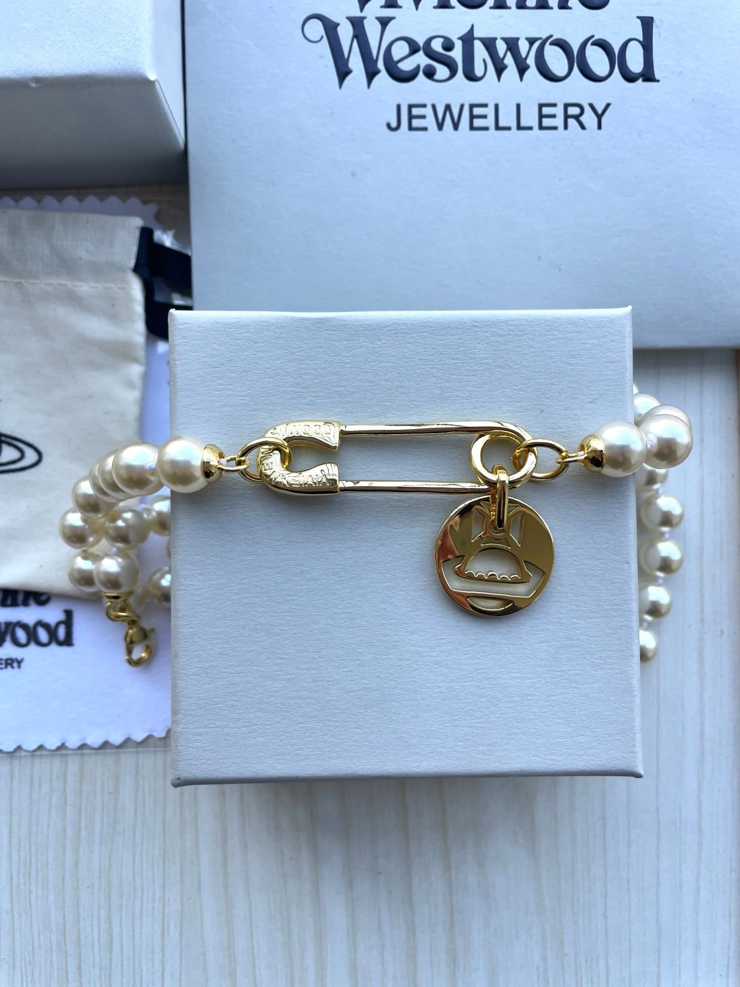Pearl & Pin Bracelet