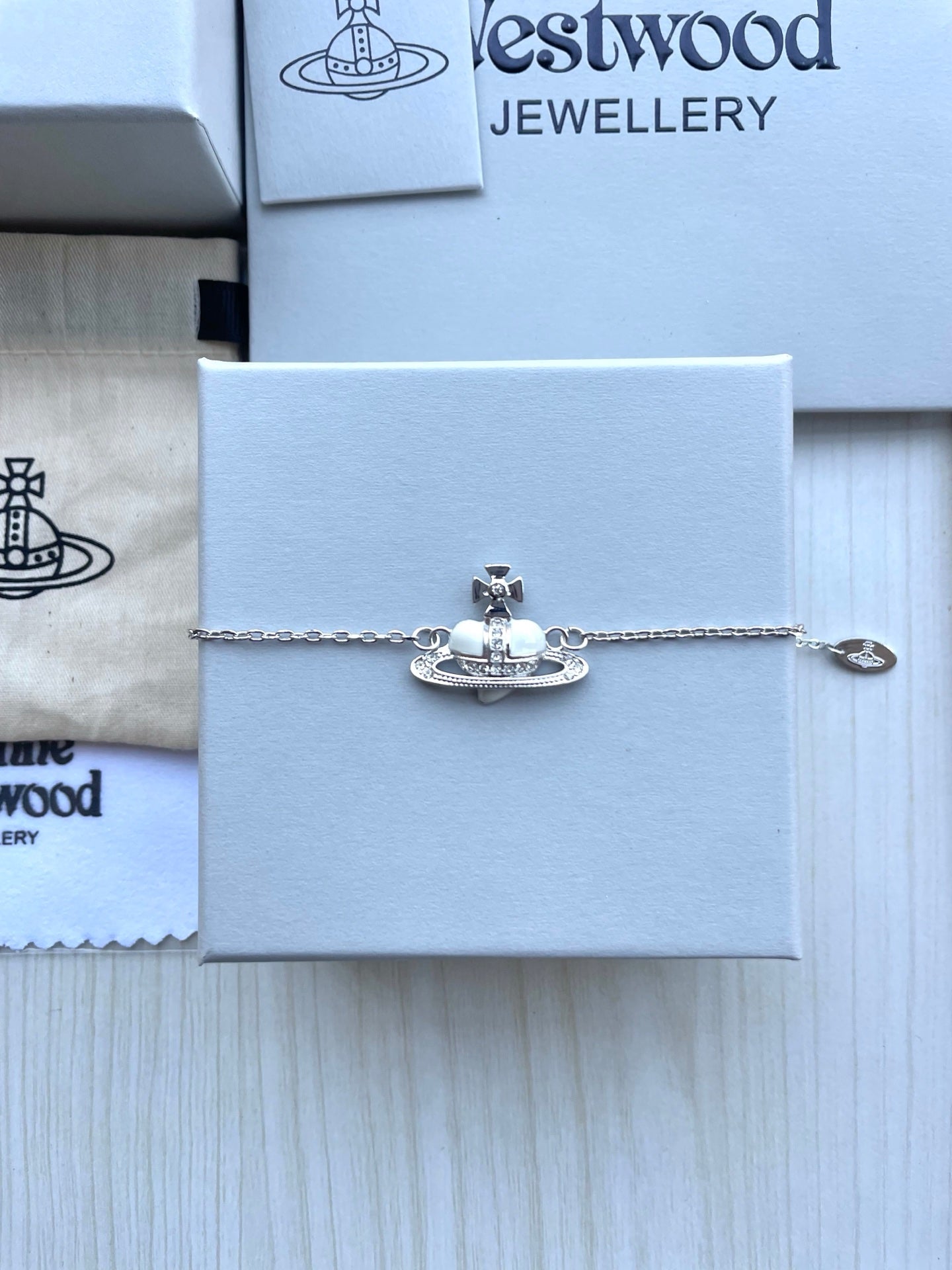 Shell & Rhinestone Bracelet
