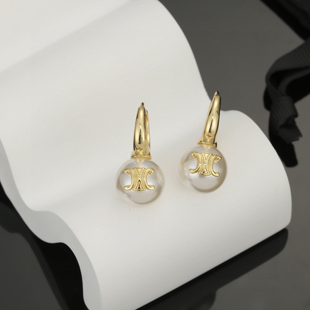 CELINE Pearl Earrings