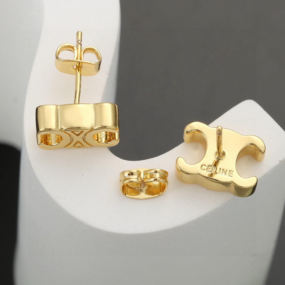 CELINE Pearl Earrings