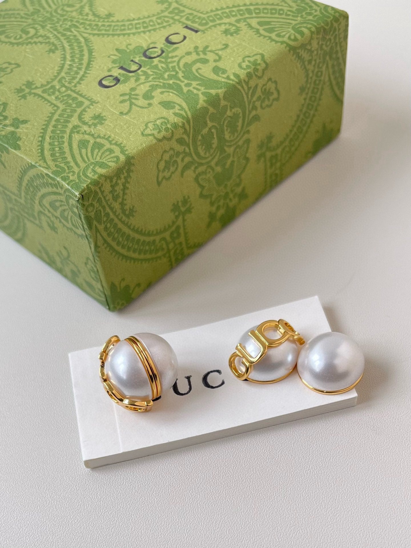 Gucci Brass Crystal Fashion Accessory