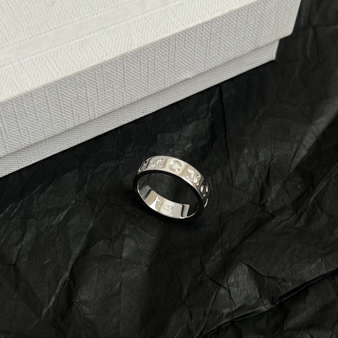 CELINE Triomphe Vintage Ring