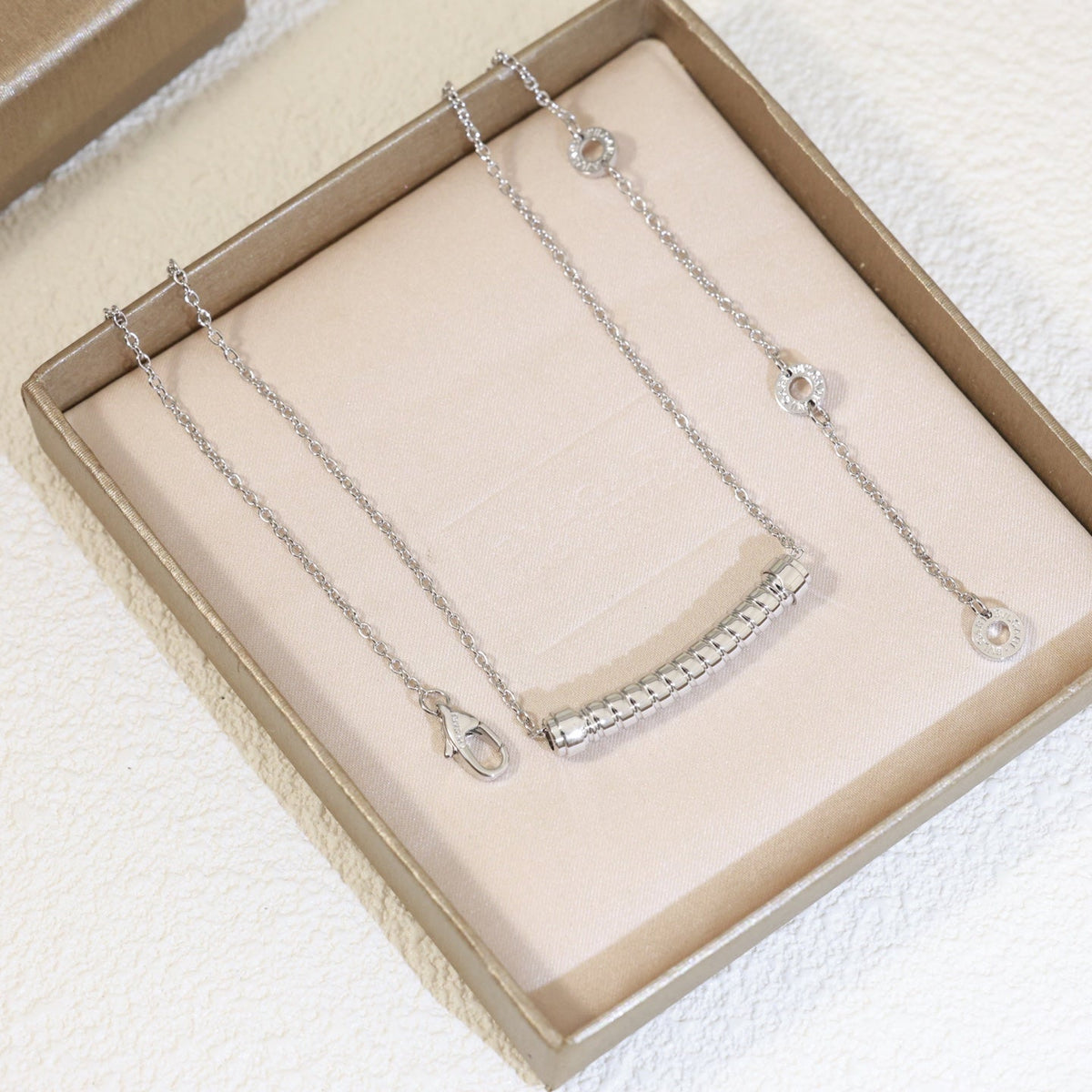 BVLGARI Minimalist Collarbone Necklace
