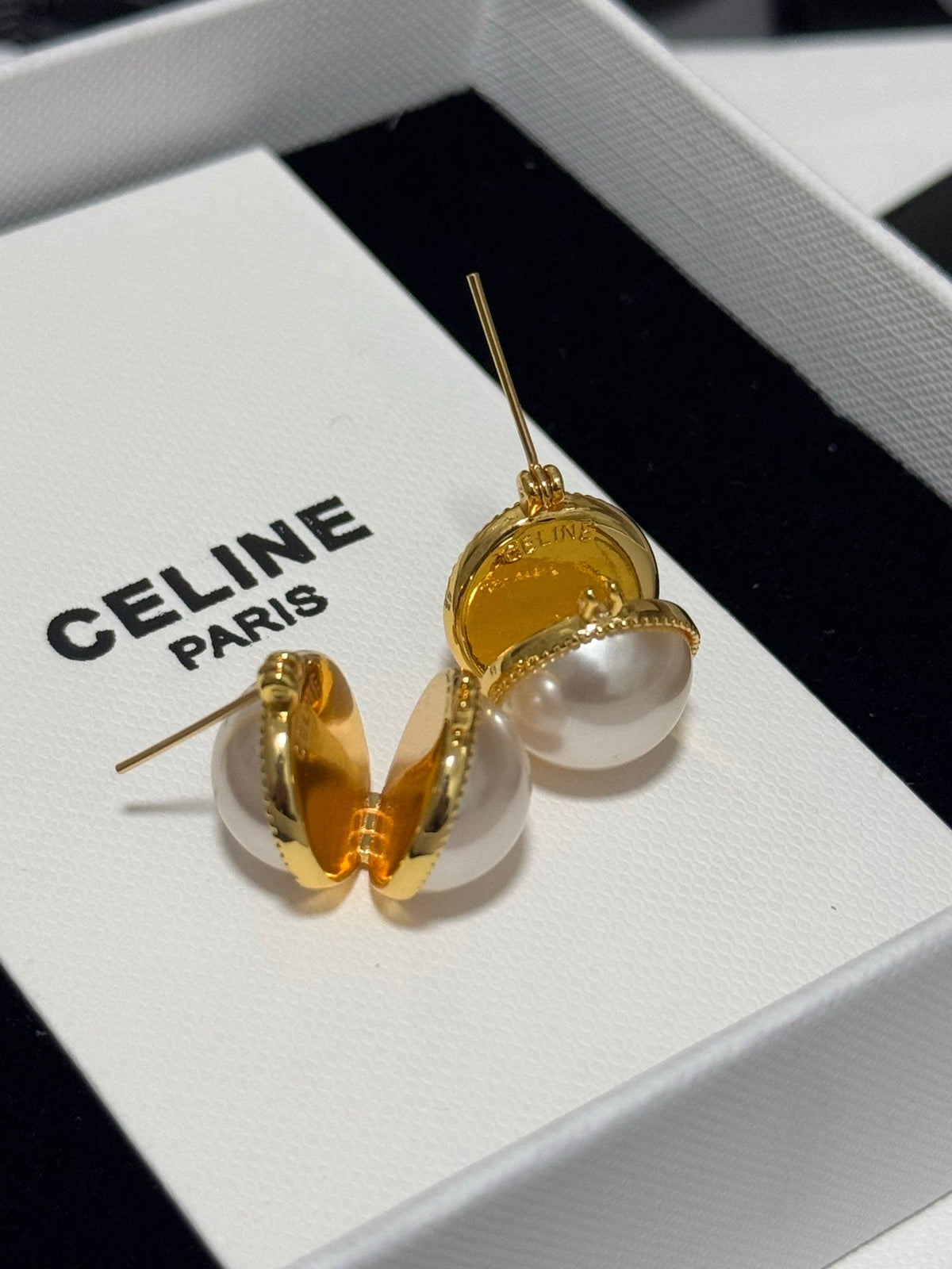 CELINE Earrings