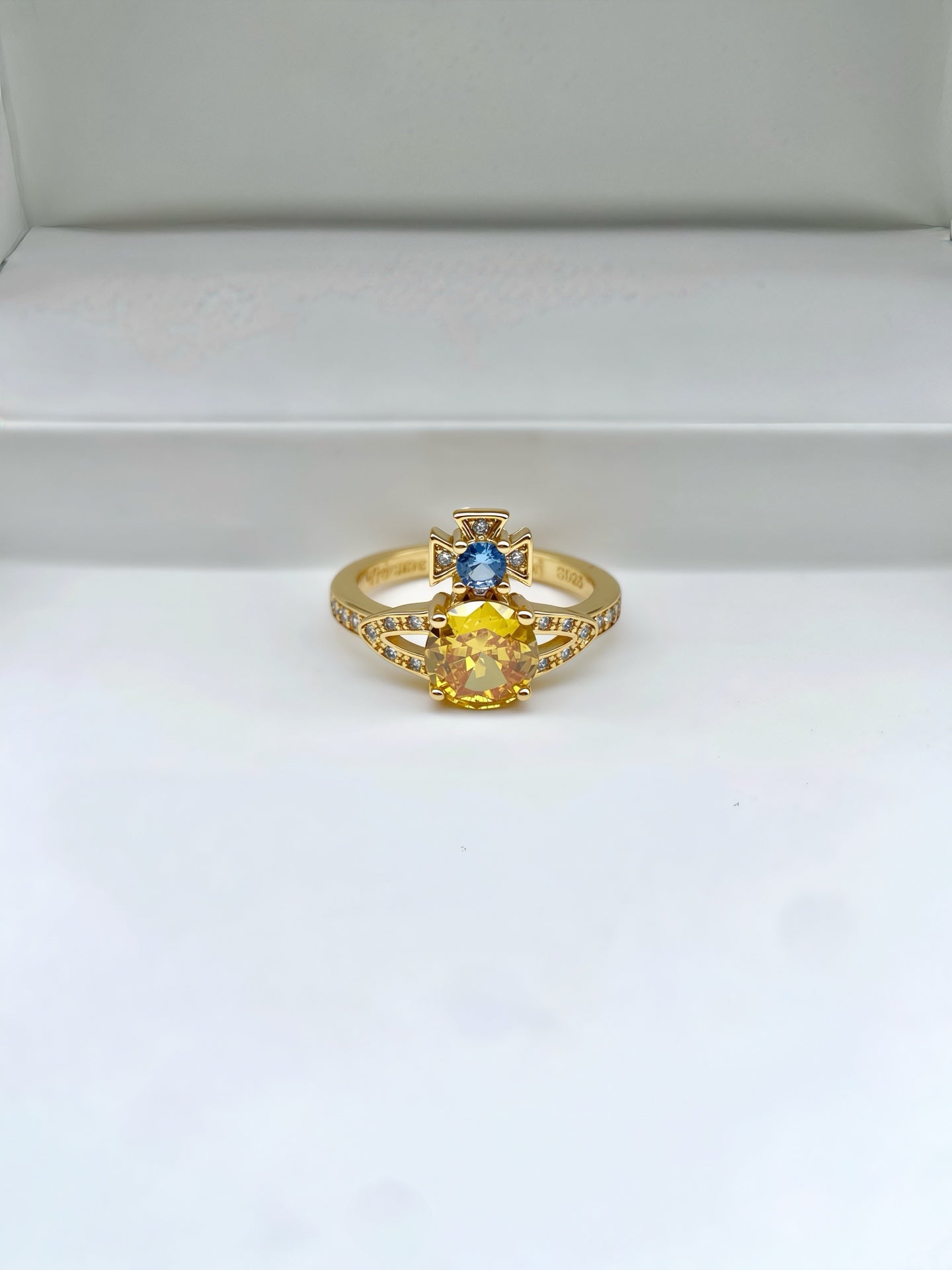 Rhinestone Planet Ring